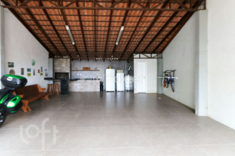 Image 33 - 1000014
