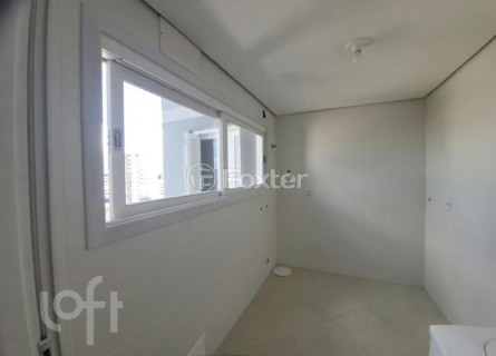 Image 3 - 1000015