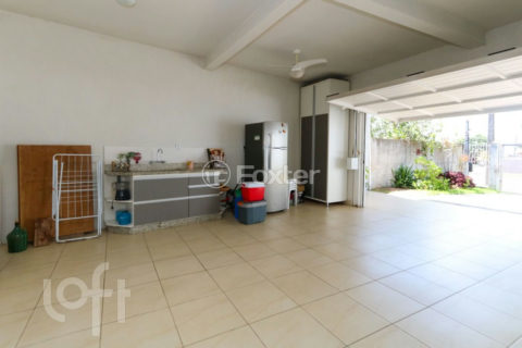 Image 17 - 1000019