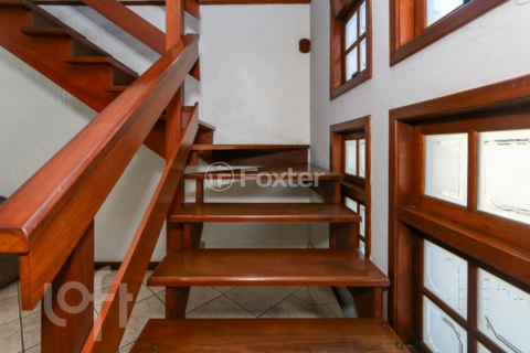 Image 22 - 1000036