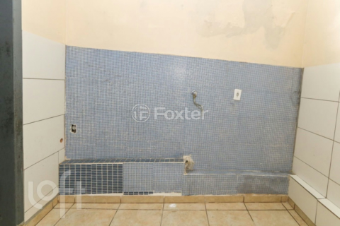 Image 30 - 1000036