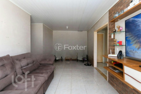 Image 34 - 1000040