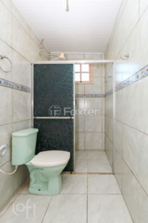 Image 4 - 1000044