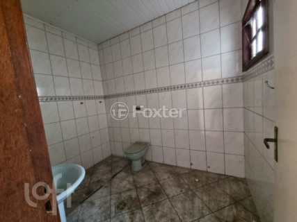 Image 10 - 1000058