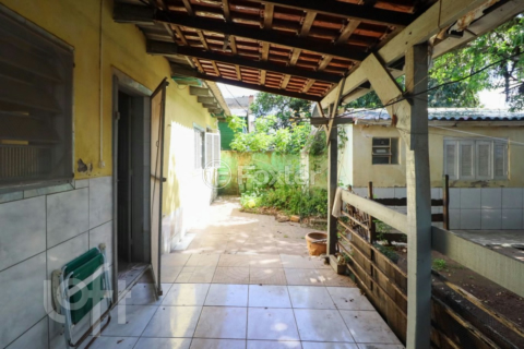Image 12 - 1000065