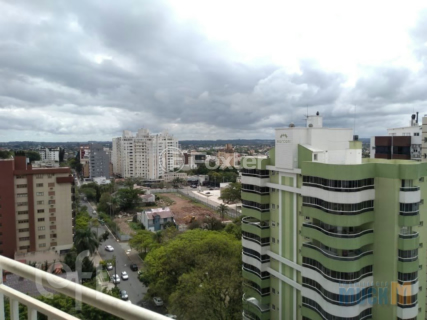 Image 22 - 1000076