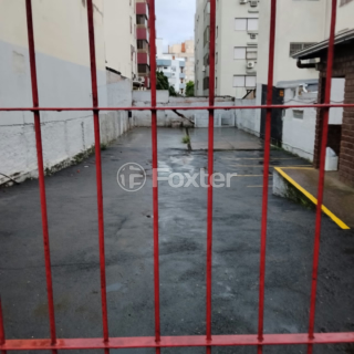 Image 3 - 1000077
