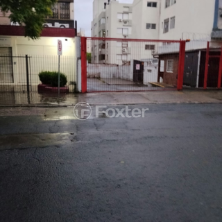 Image 2 - 1000077