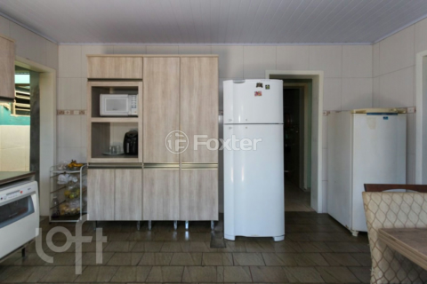 Image 4 - 1000082