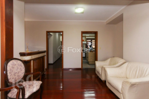 Image 3 - 1000084