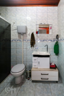 Image 8 - 1000093