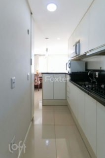 Image 32 - 1000114