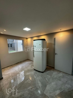 Image 3 - 1000121