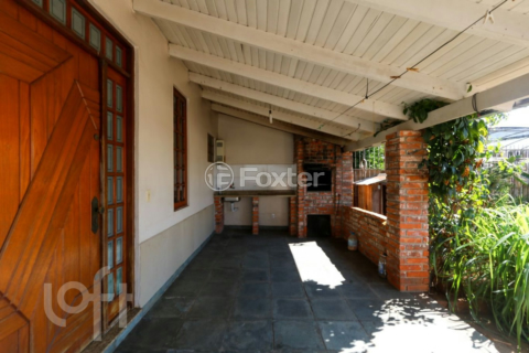 Image 27 - 1000123