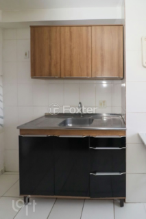 Image 4 - 1000149