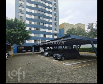 Image 21 - 1000156