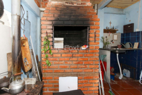 Image 8 - 1000164