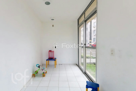 Image 16 - 1000173