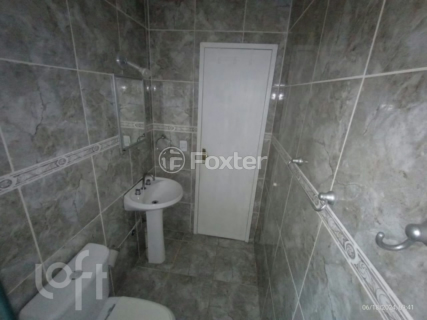 Image 7 - 1000187