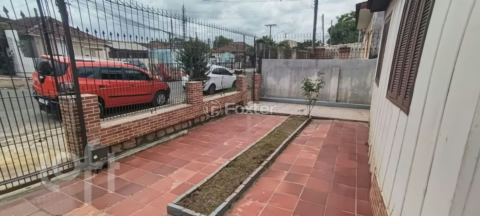 Image 1 - 1000210