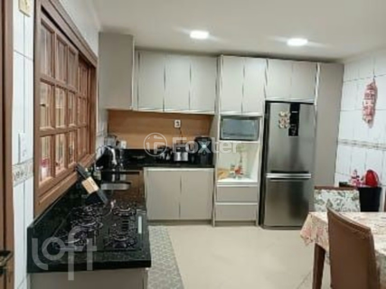Image 1 - 1000220