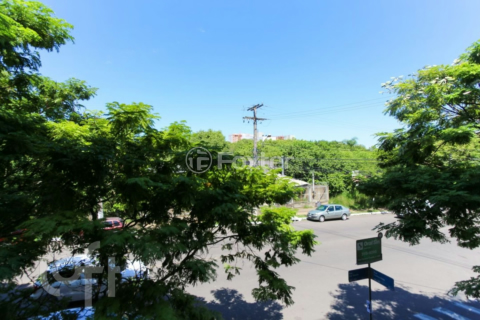 Image 8 - 1000224