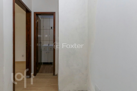 Image 7 - 1000236