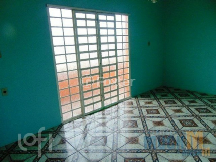 Image 5 - 1000320