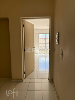 Image 7 - 1000354
