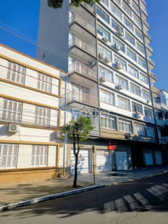 Image 35 - 1000513