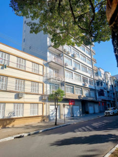 Image 36 - 1000513