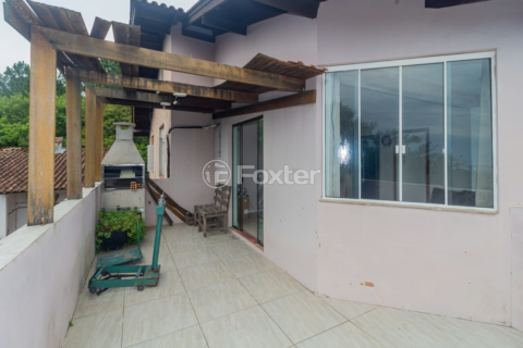 Image 34 - 1000532