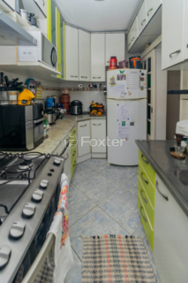 Image 22 - 1000594