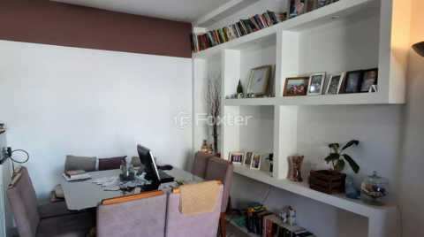 Image 4 - 1000701