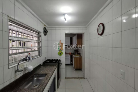 Image 38 - 1000711