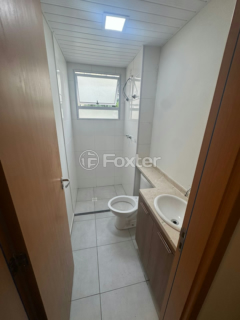 Image 3 - 1000714