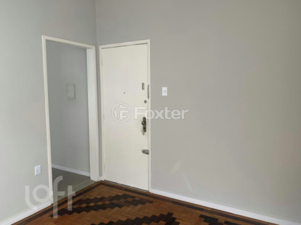 Image 6 - 1000718