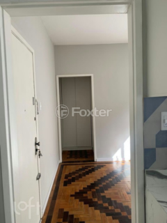 Image 1 - 1000718