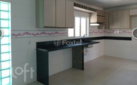 Image 2 - 1000742