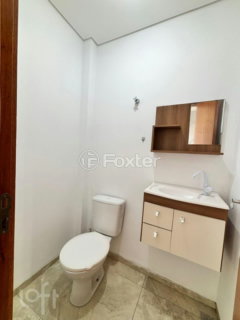 Image 4 - 1000763