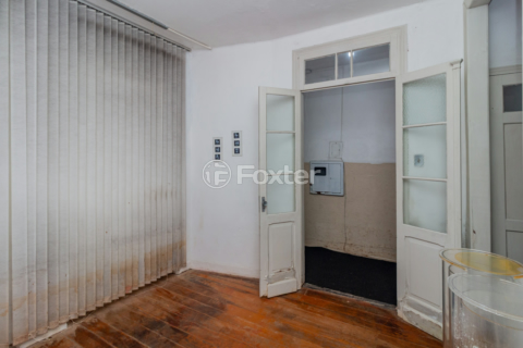 Image 7 - 1000791