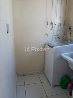 Image 7 - 1000873