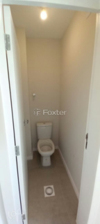 Image 7 - 1000879