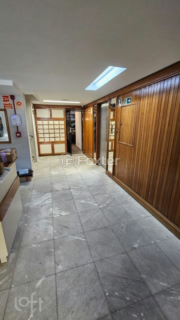 Image 31 - 1000990