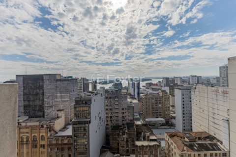 Image 9 - 1000997