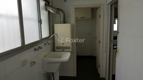 Image 31 - 1001003