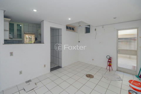 Image 36 - 1001006
