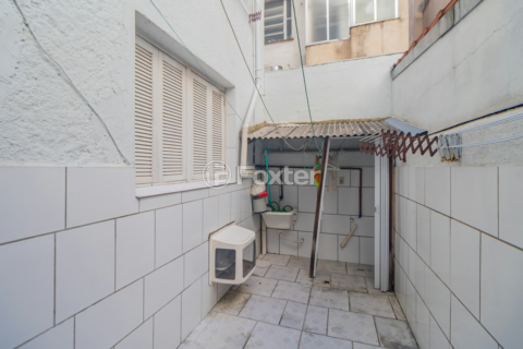 Image 38 - 1001006