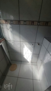 Image 4 - 1001043