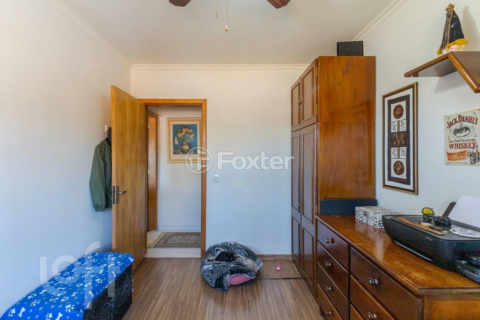 Image 19 - 1001073